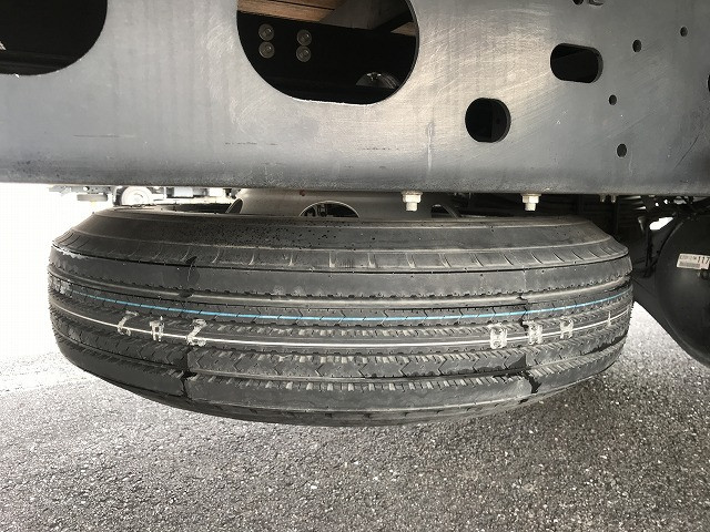 いすゞ フォワード TKG-FRR90S2(2WD)の写真48