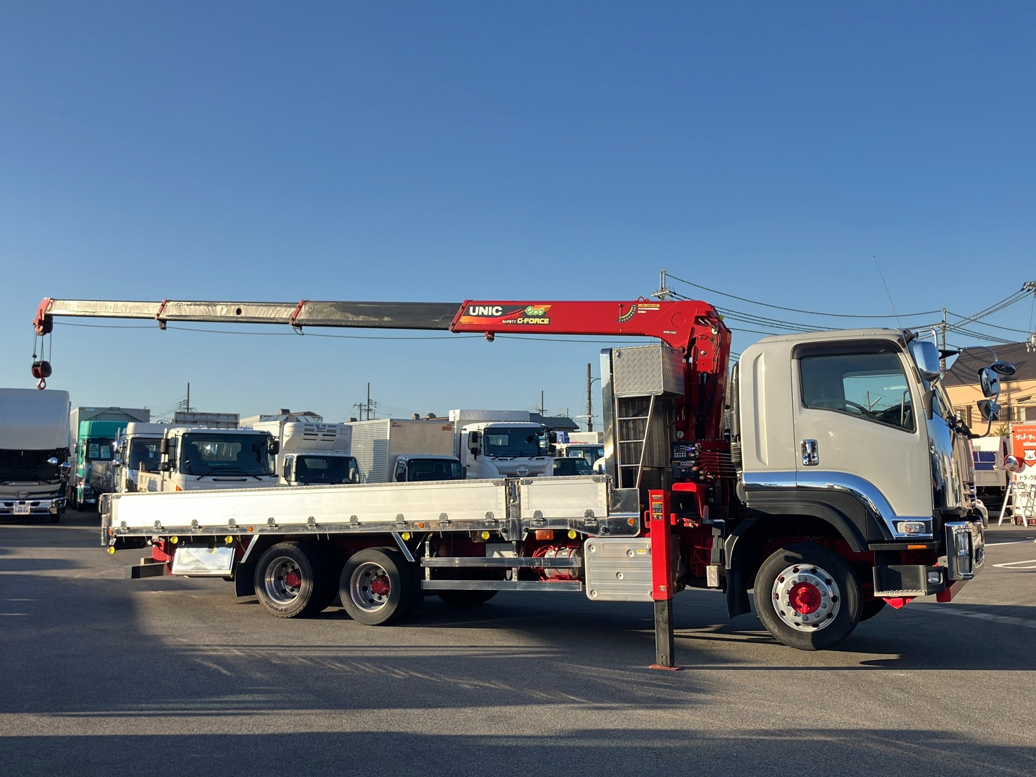 いすゞ フォワード 2KG-FVZ60U2(6x4)の写真6