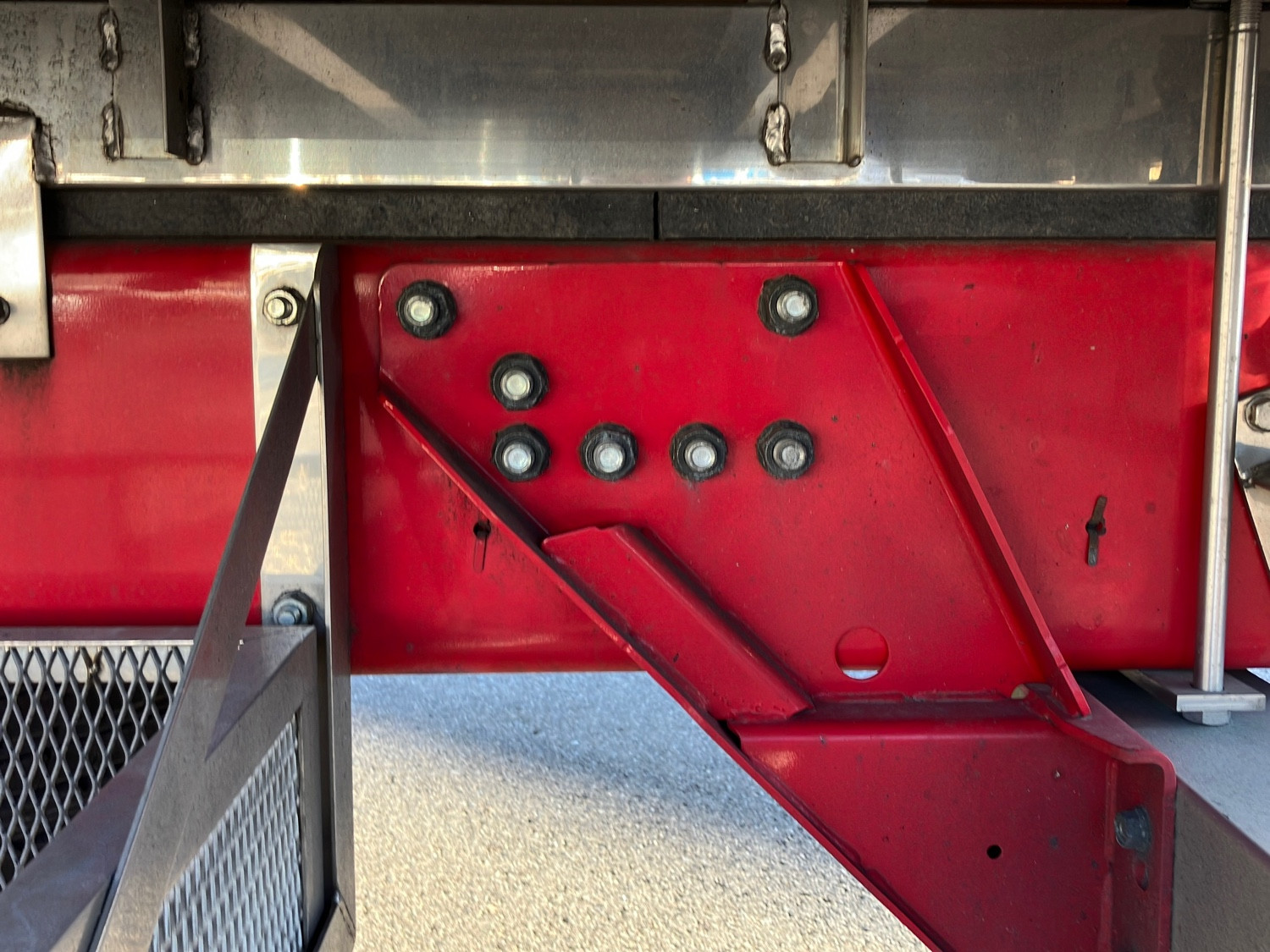 いすゞ フォワード 2KG-FVZ60U2(6x4)の写真14