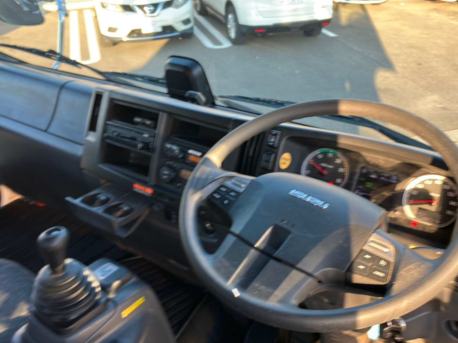 いすゞ フォワード 2KG-FVZ60U2(6x4)の写真21