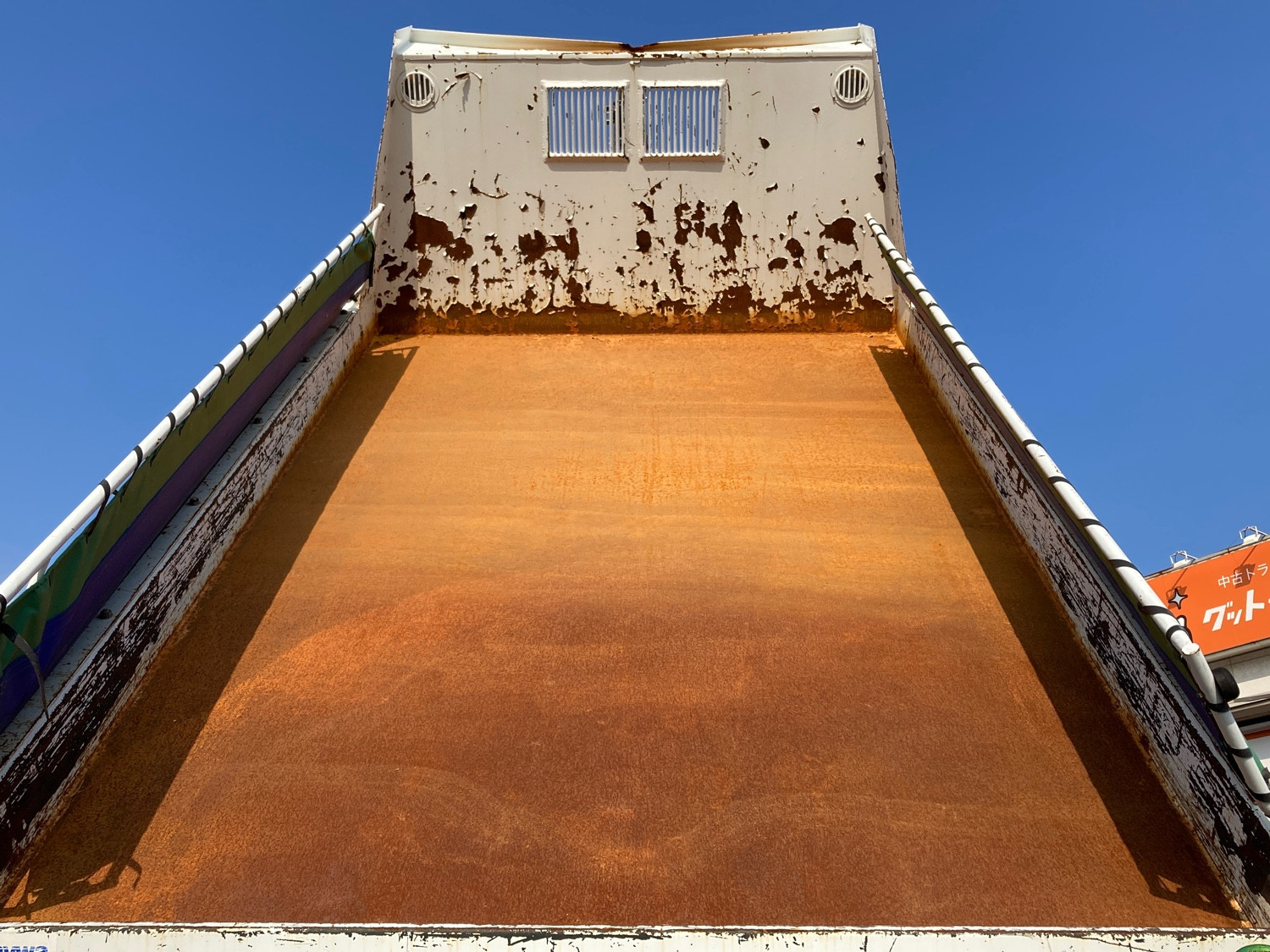 三菱 ファイター 2KG-FK62F(2WD)の写真8