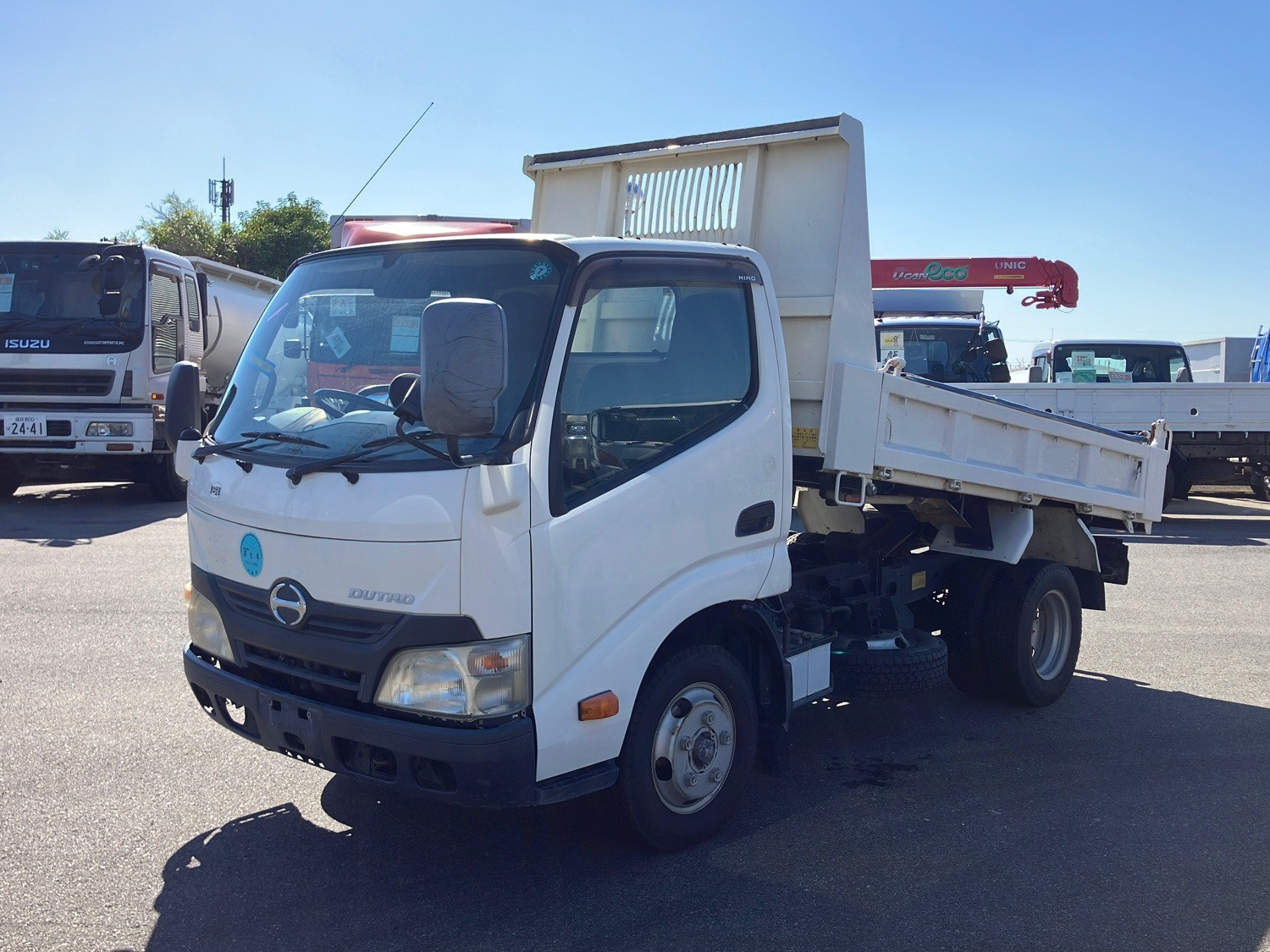 日野 デュトロ TKG-XZC610T(2WD)の写真1