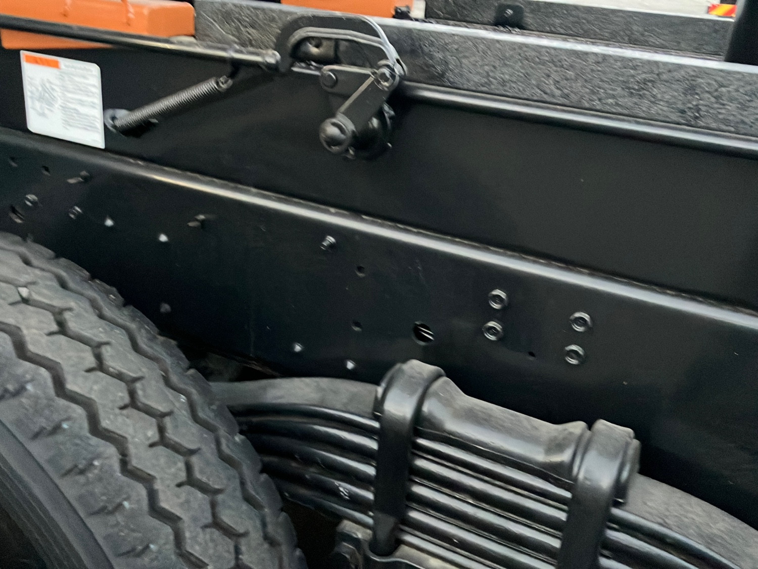 いすゞ ギガ 2PG-CXZ77CT(6x4)の写真15