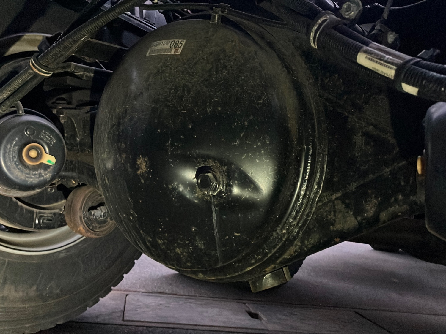 いすゞ ギガ 2PG-CXZ77CT(6x4)の写真16