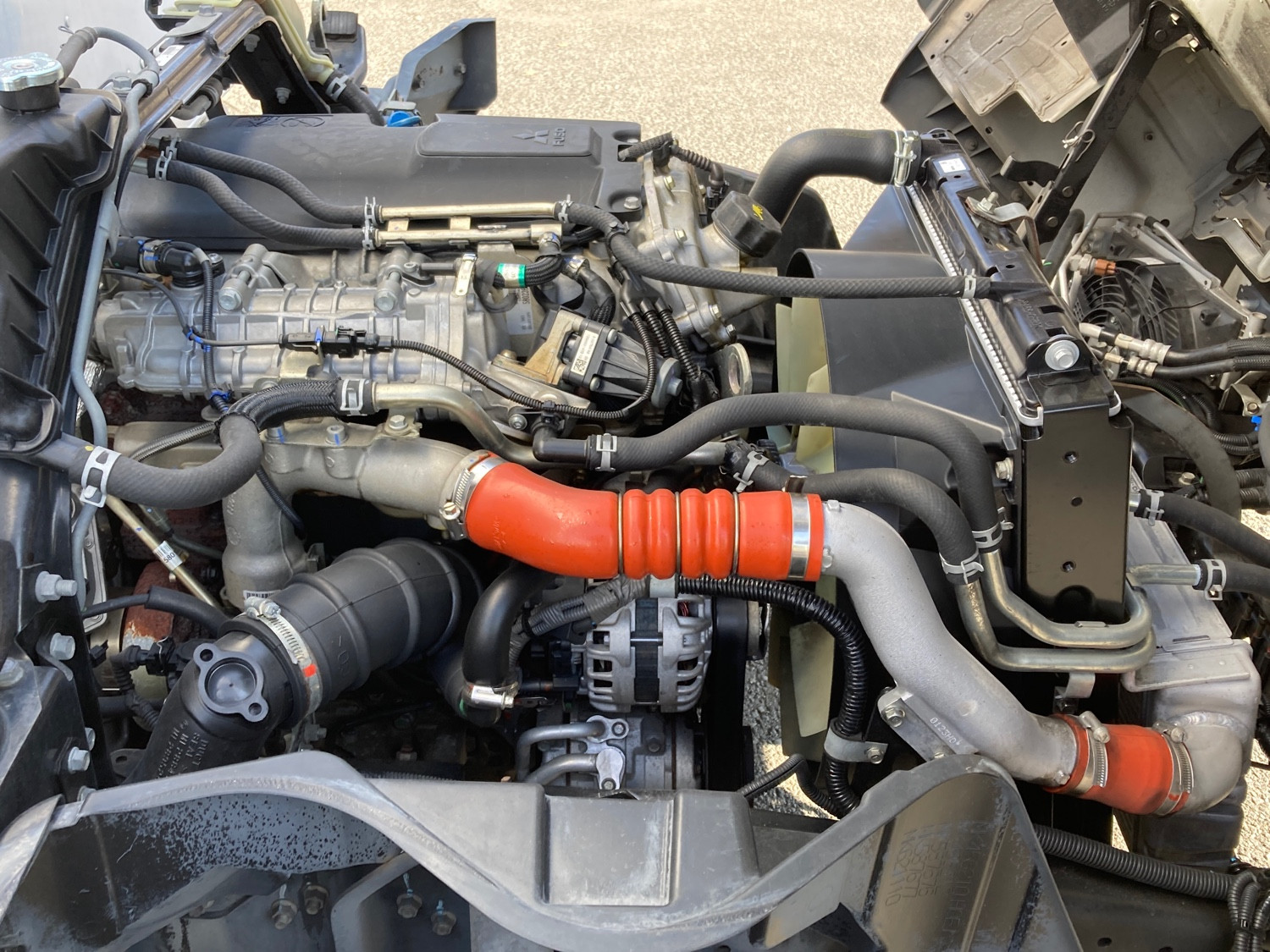 三菱 キャンター 2PG-FEB80(2WD)の写真16