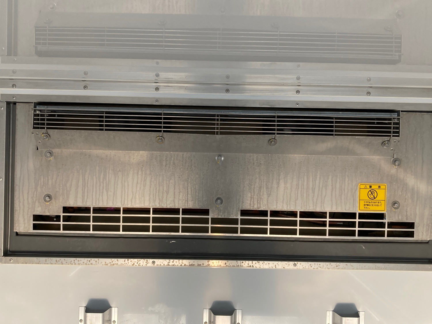 三菱 キャンター 2RG-FBAV0(2WD)の写真10