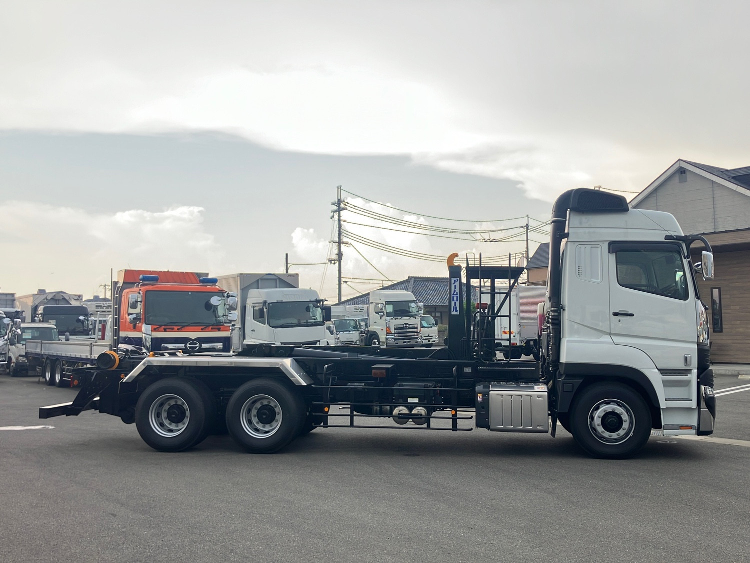 三菱 スーパーグレート 2PG-FV80HY(6x4)の写真6