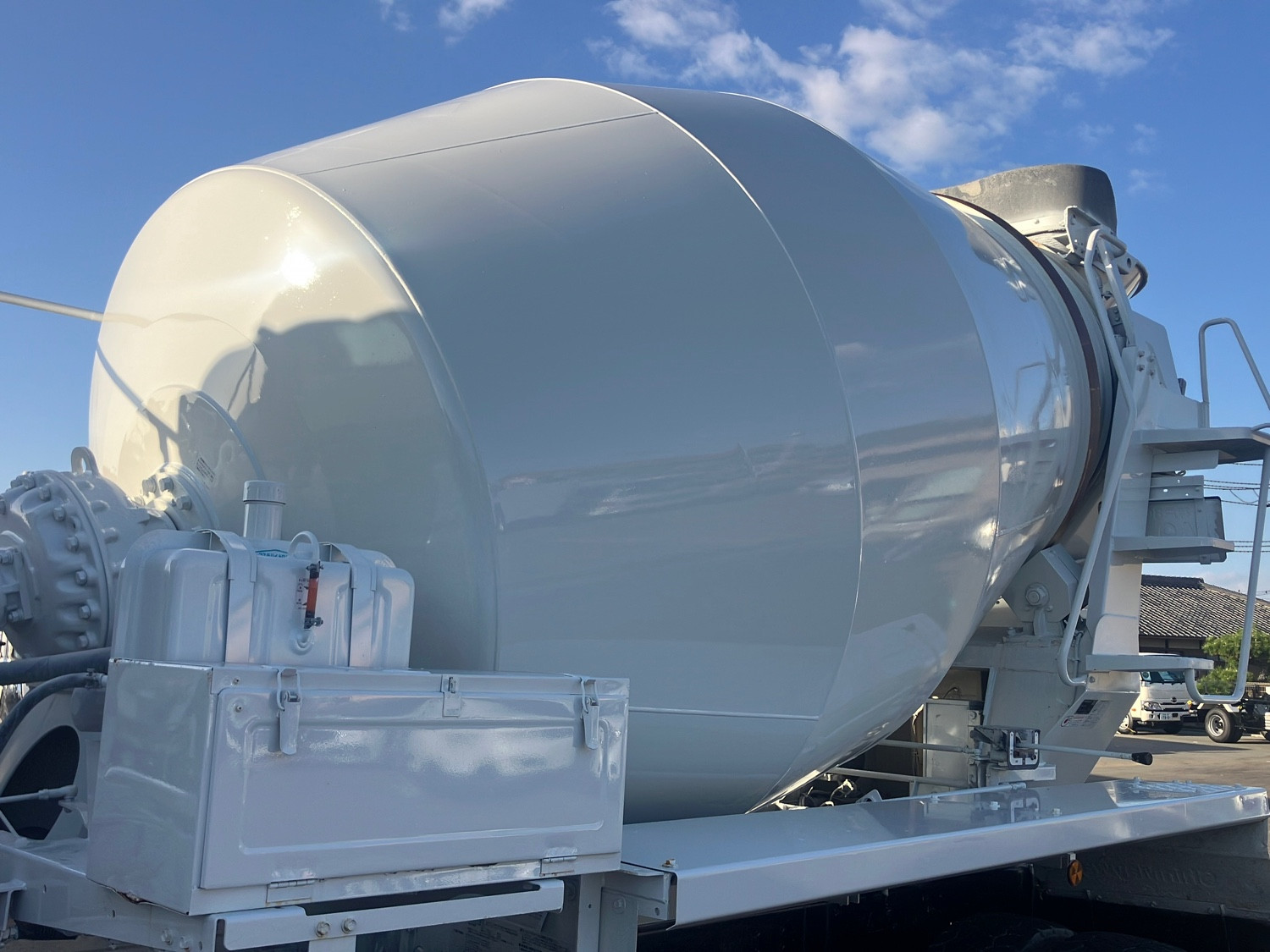 いすゞ ギガ 2KG-CXZ77CT(6x4)の写真9