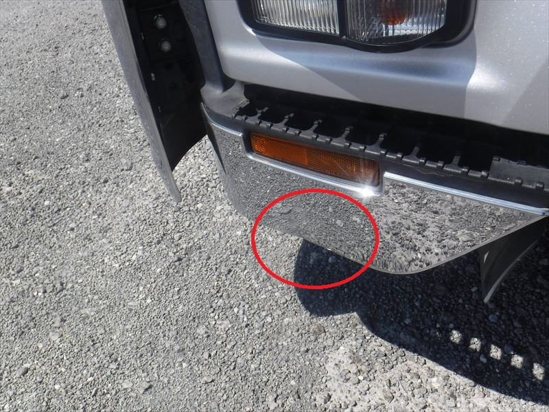 いすゞ フォワード 2RG-FRR90T2(2WD)の写真2