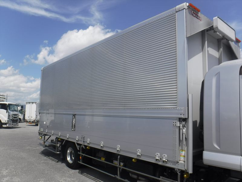 いすゞ フォワード 2RG-FRR90T2(2WD)の写真8