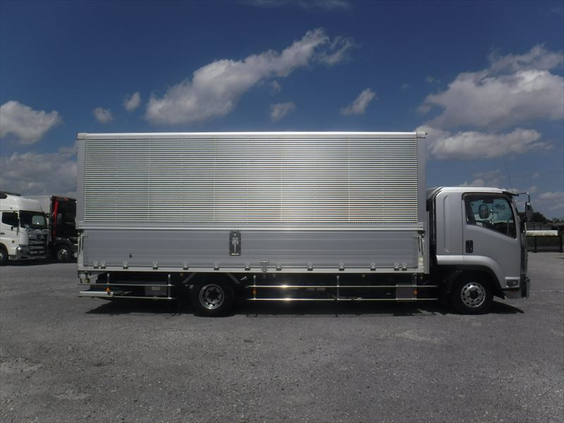 いすゞ フォワード 2RG-FRR90T2(2WD)の写真10