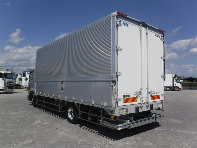 いすゞ フォワード 2RG-FRR90T2(2WD)の写真14