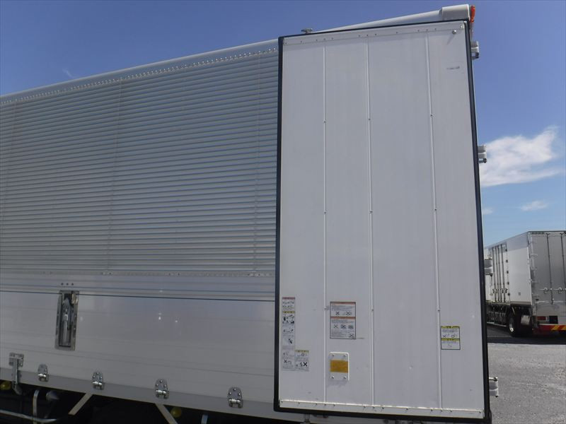 いすゞ フォワード 2RG-FRR90T2(2WD)の写真20