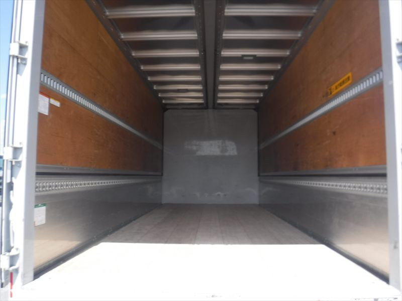 いすゞ フォワード 2RG-FRR90T2(2WD)の写真22