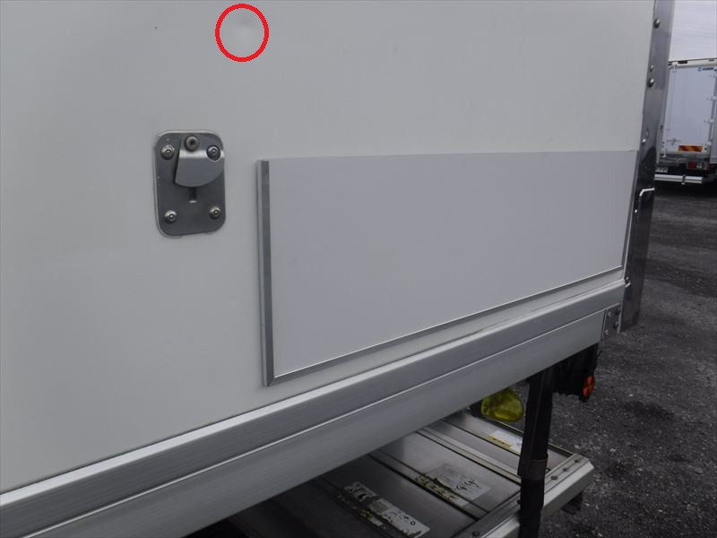 いすゞ フォワード TKG-FRR90T2(2WD)の写真22