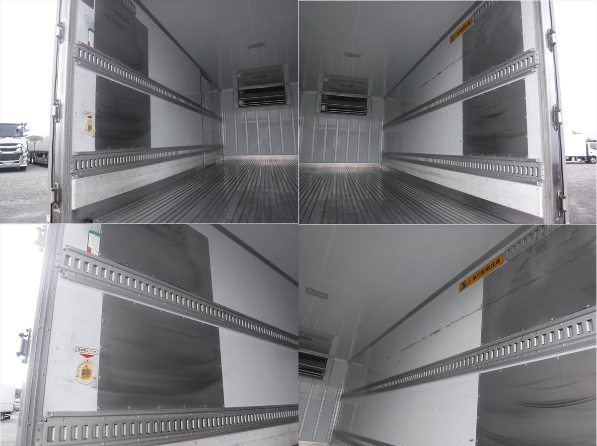 いすゞ フォワード TKG-FRR90T2(2WD)の写真28