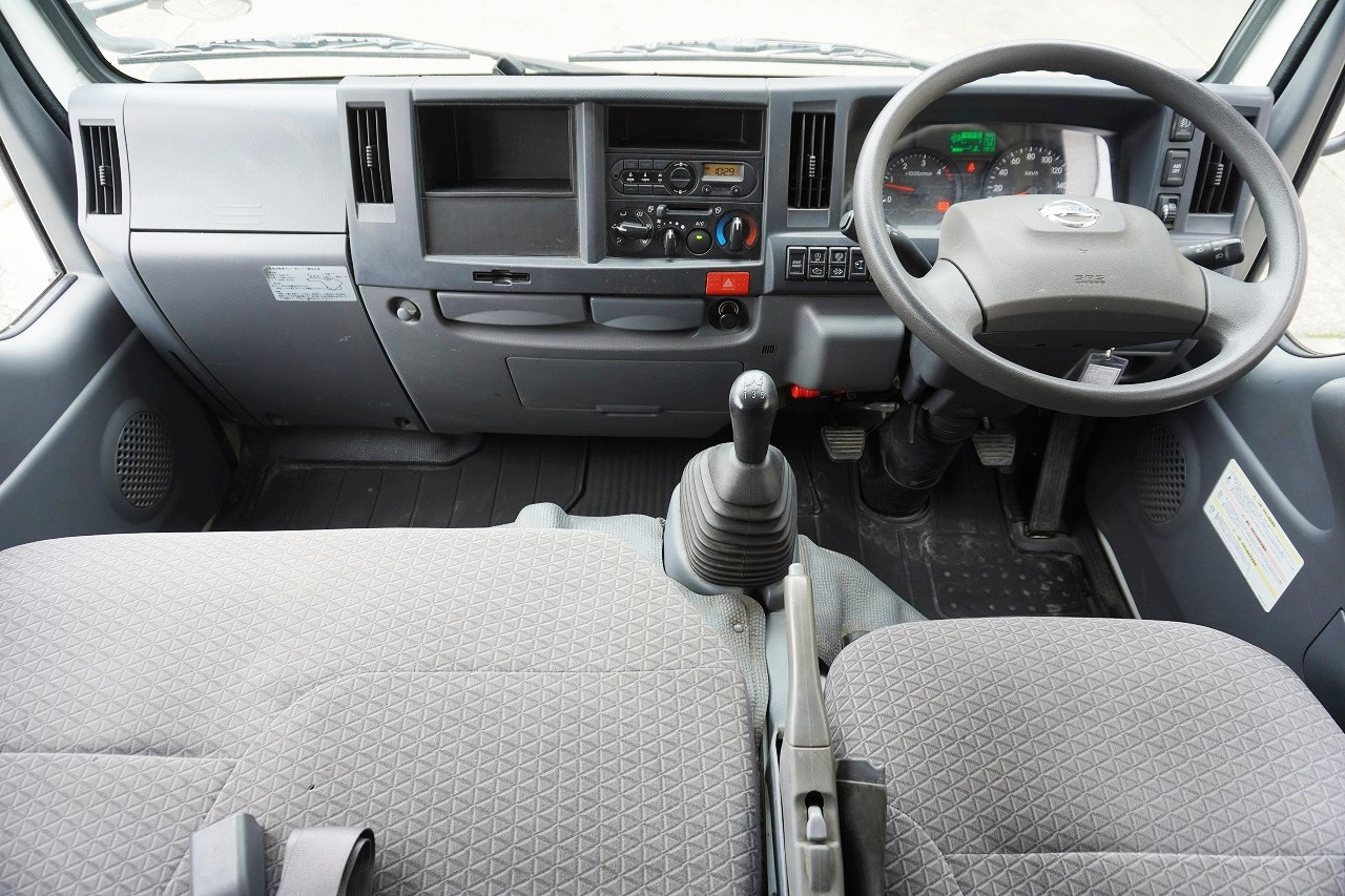 日産 アトラス 2RG-AHR88A(2WD)の写真46