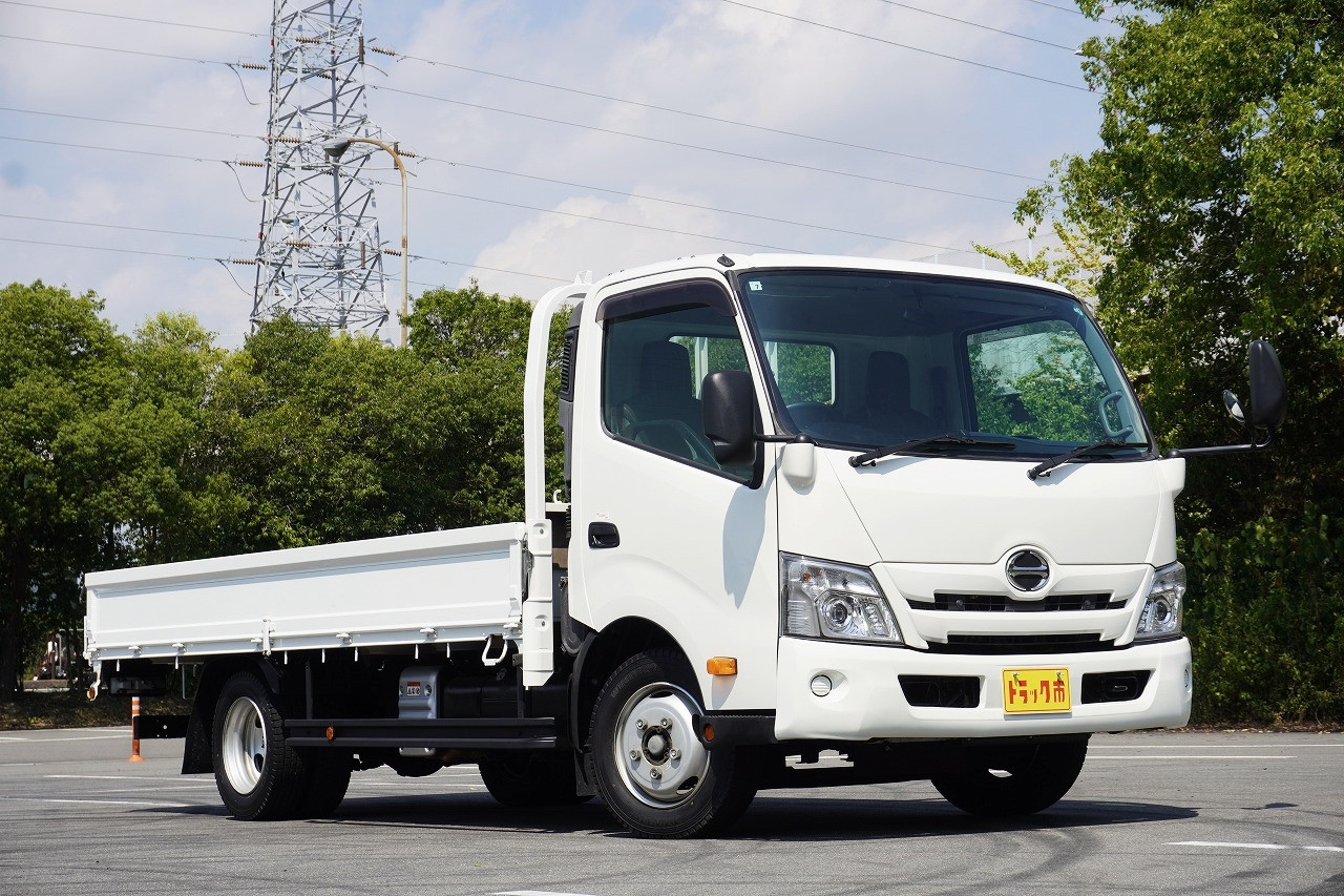 日野 デュトロ 2RG-XZU710M(2WD)の写真9