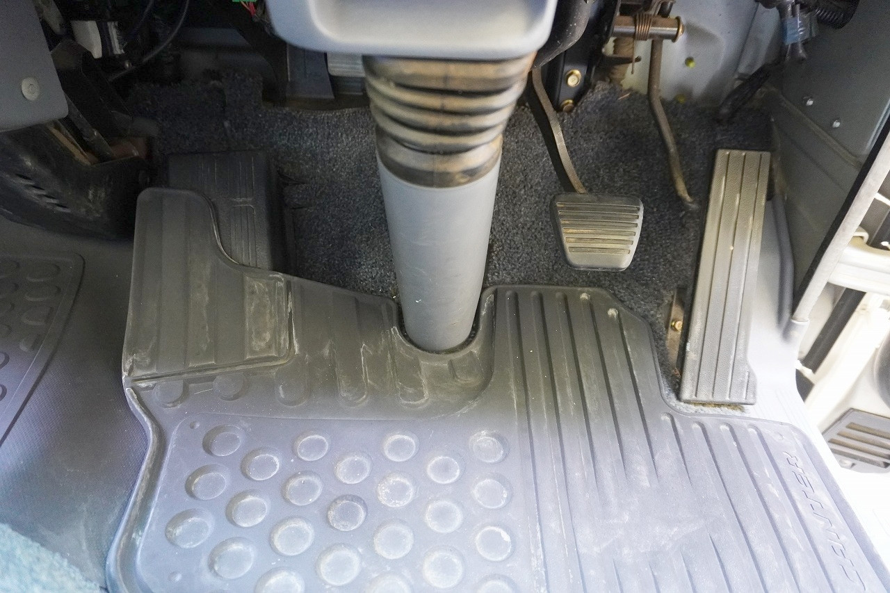 三菱 キャンターガッツ KK-FB70ABX(2WD)の写真41