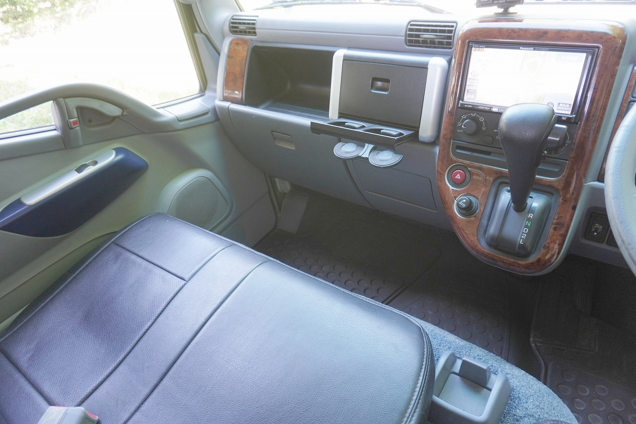 三菱 キャンターガッツ KK-FB70ABX(2WD)の写真42