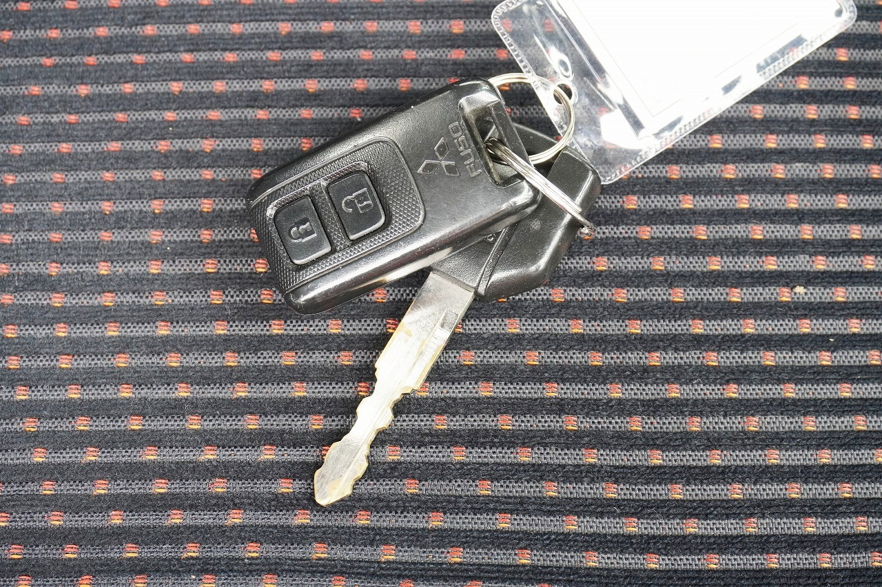 三菱 キャンター 2PG-FEAV0(2WD)の写真49