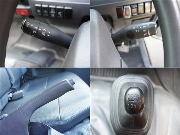 いすゞ エルフ 2RG-NKR88AD(2WD)の写真41