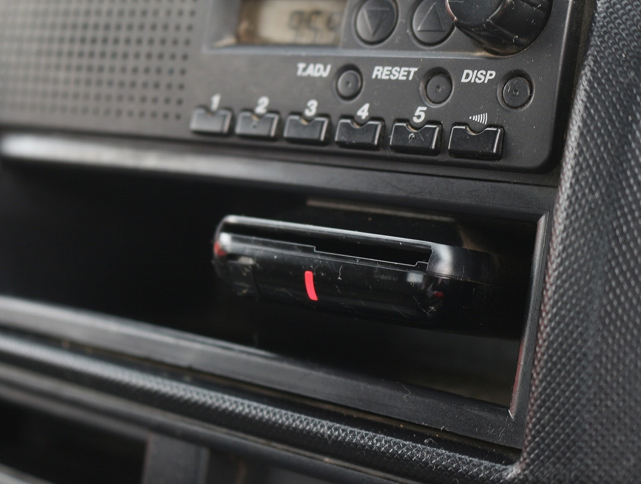 日野 デュトロ TKG-XZC610T(2WD)の写真38