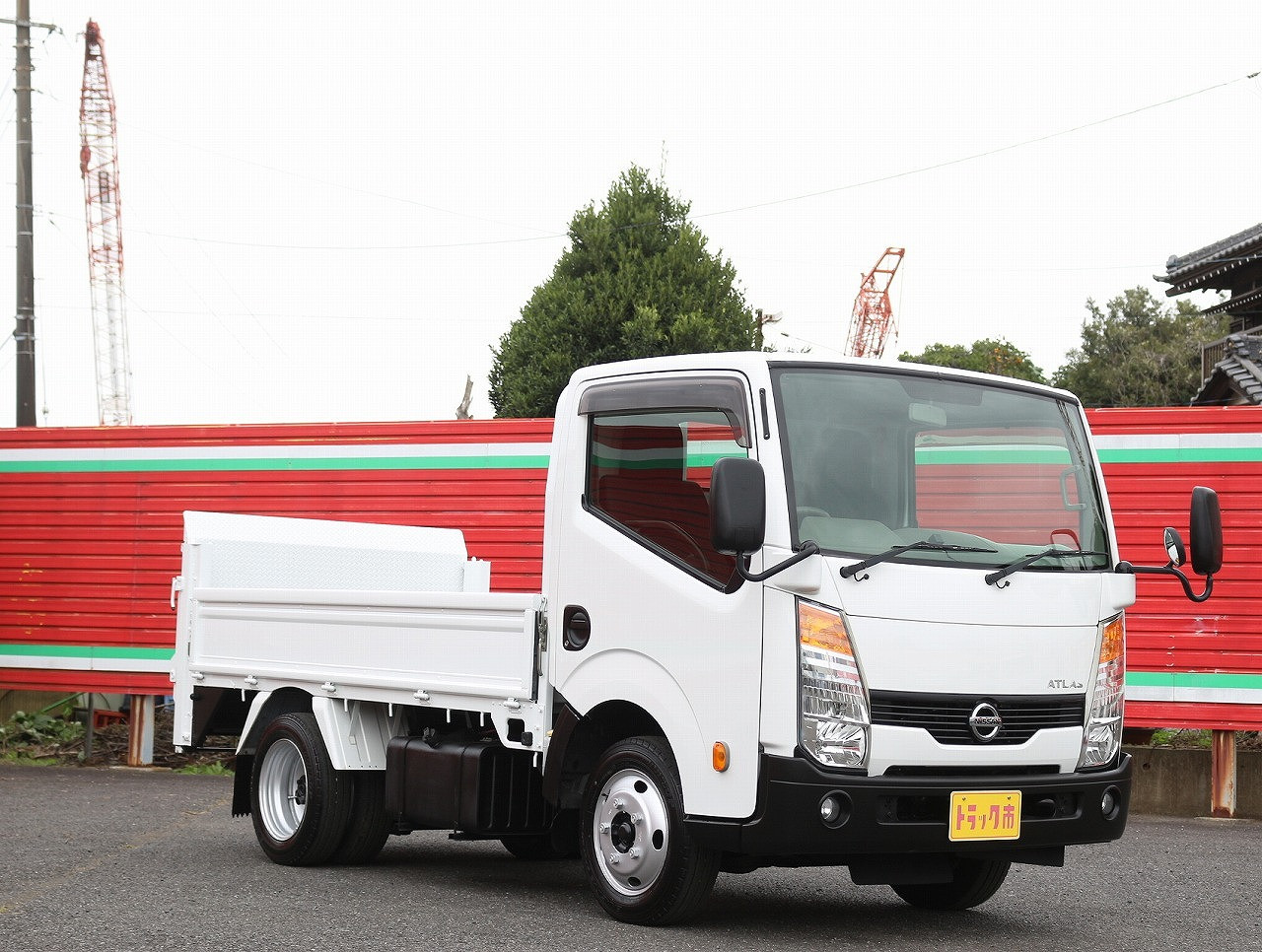 日産 アトラス SKG-TZ2F4(2WD)の写真3