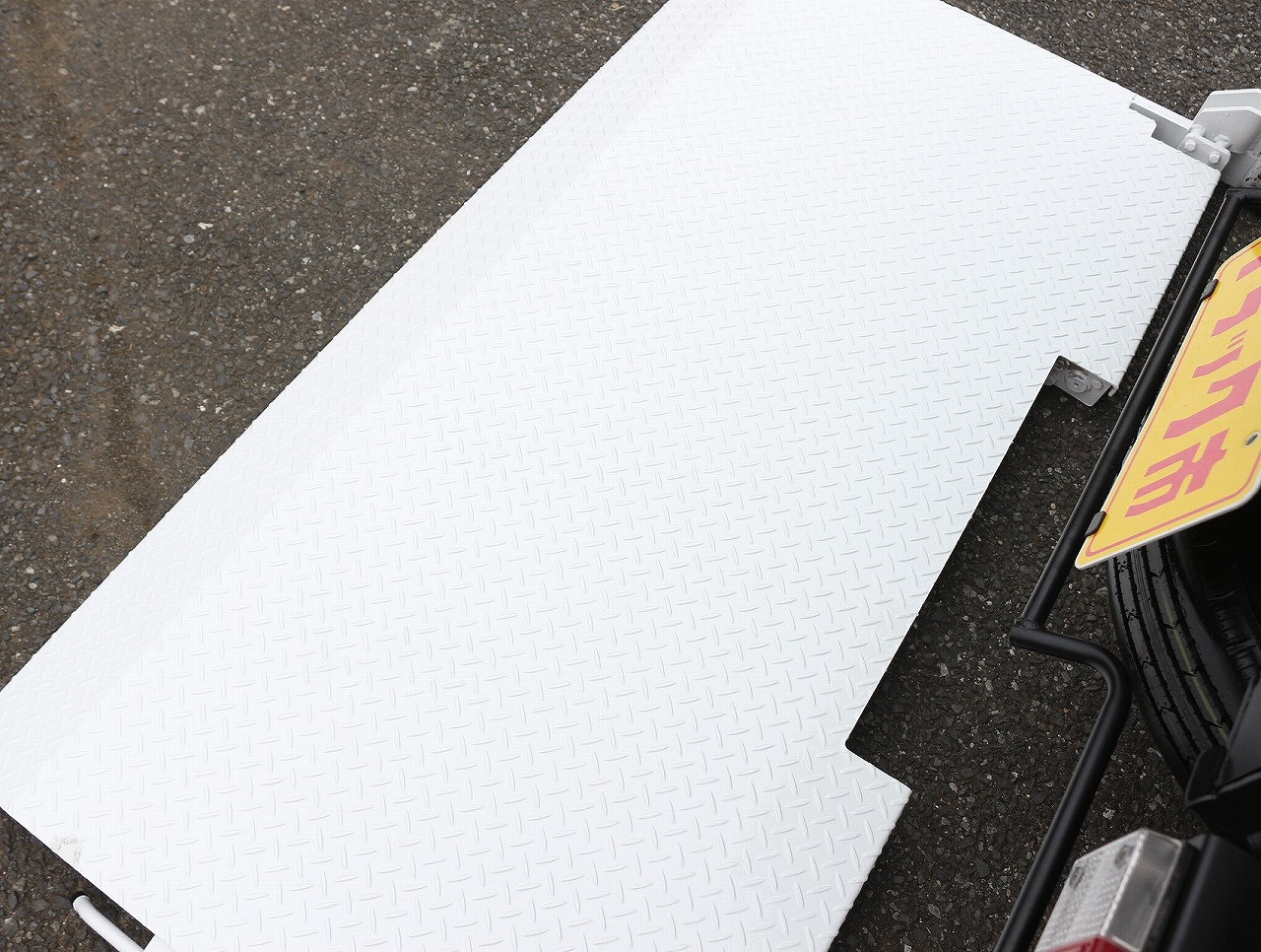 日産 アトラス SKG-TZ2F4(2WD)の写真13