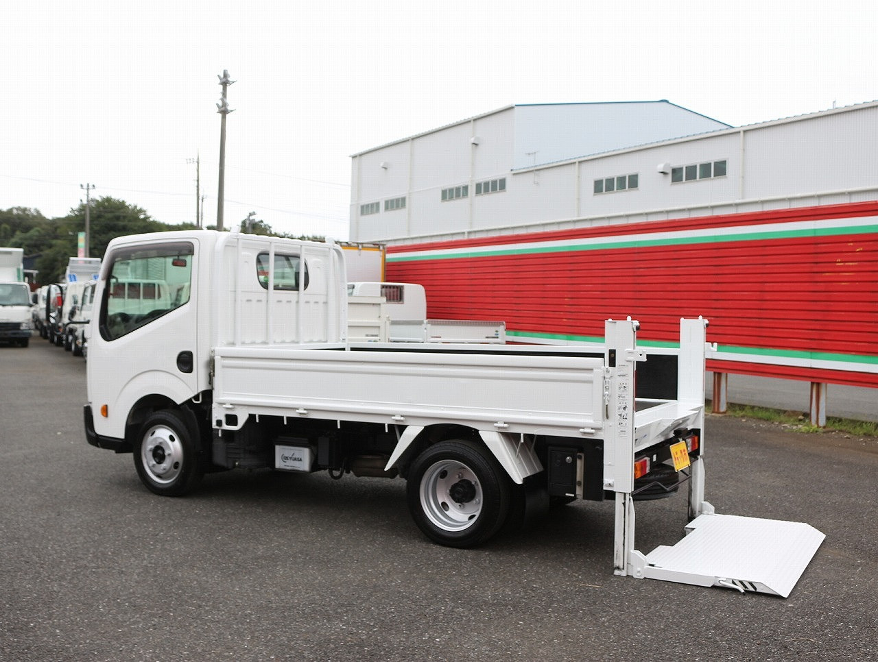 日産 アトラス SKG-TZ2F4(2WD)の写真20