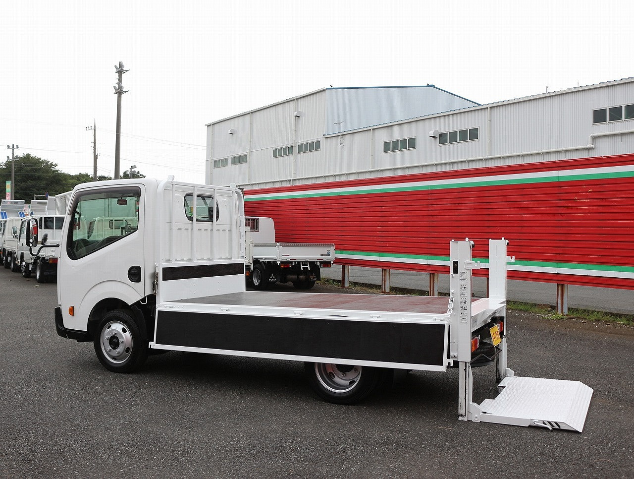 日産 アトラス SKG-TZ2F4(2WD)の写真26