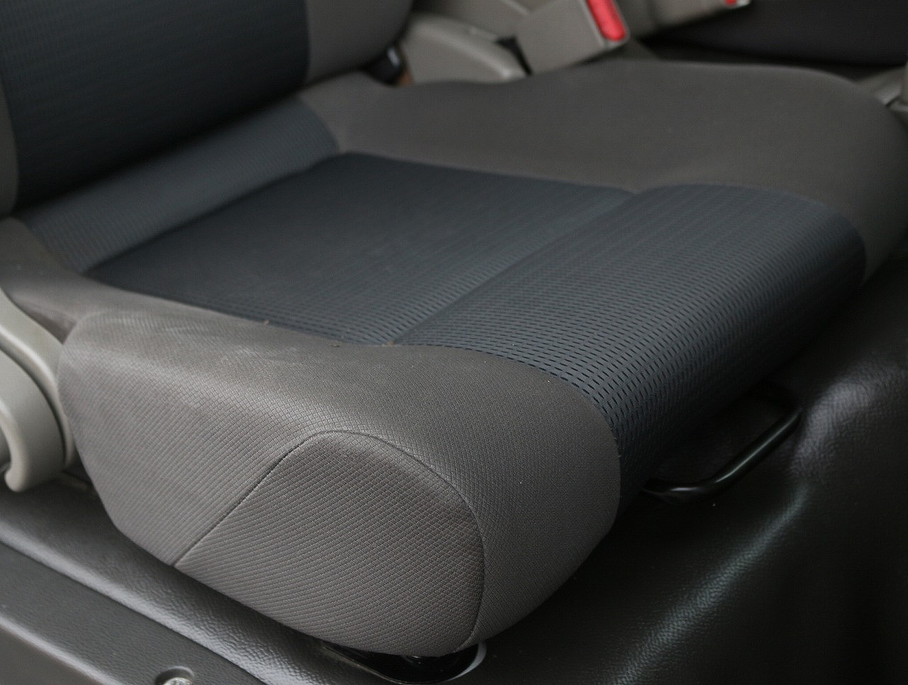 日産 アトラス SKG-TZ2F4(2WD)の写真40