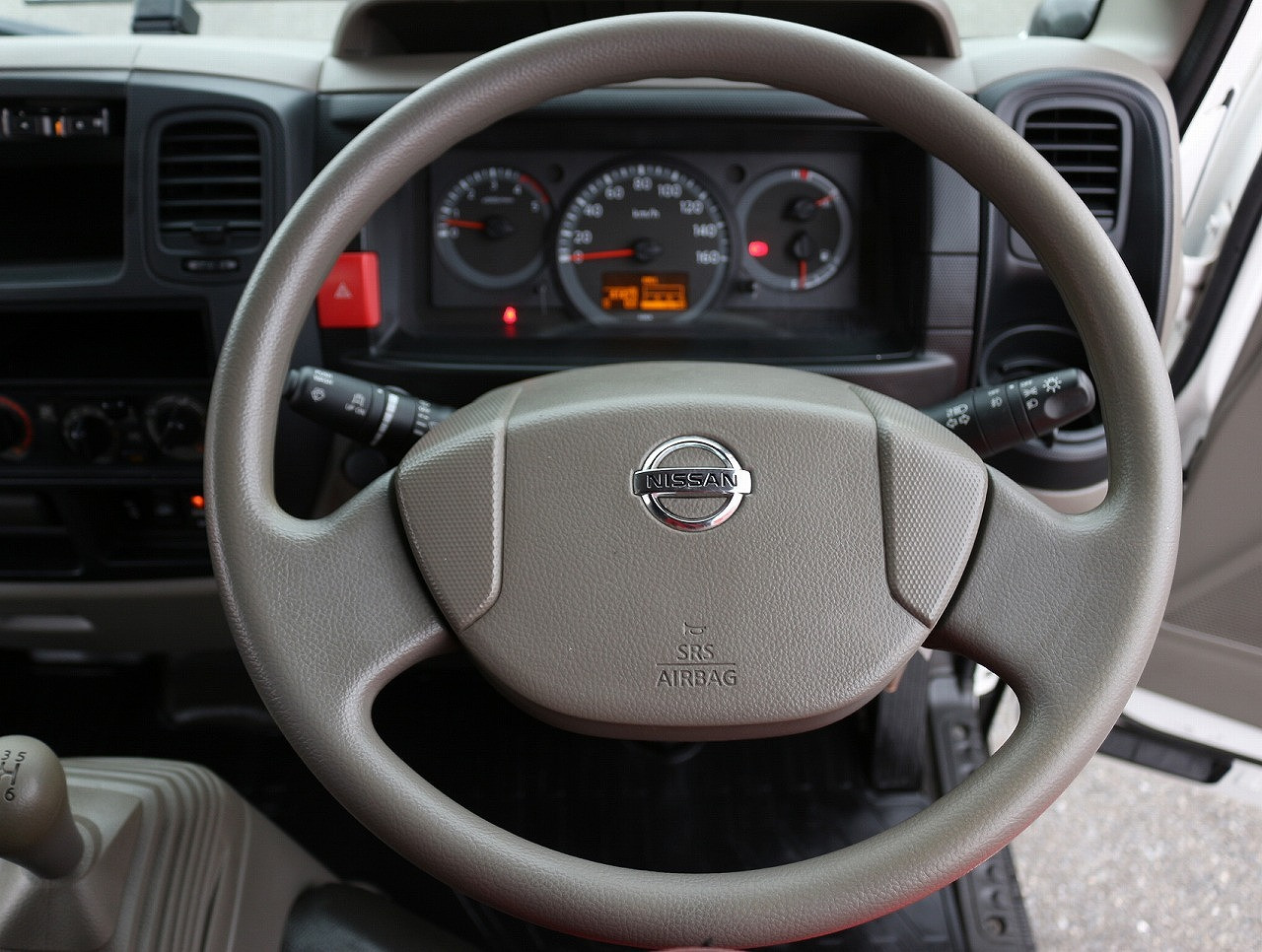 日産 アトラス SKG-TZ2F4(2WD)の写真41