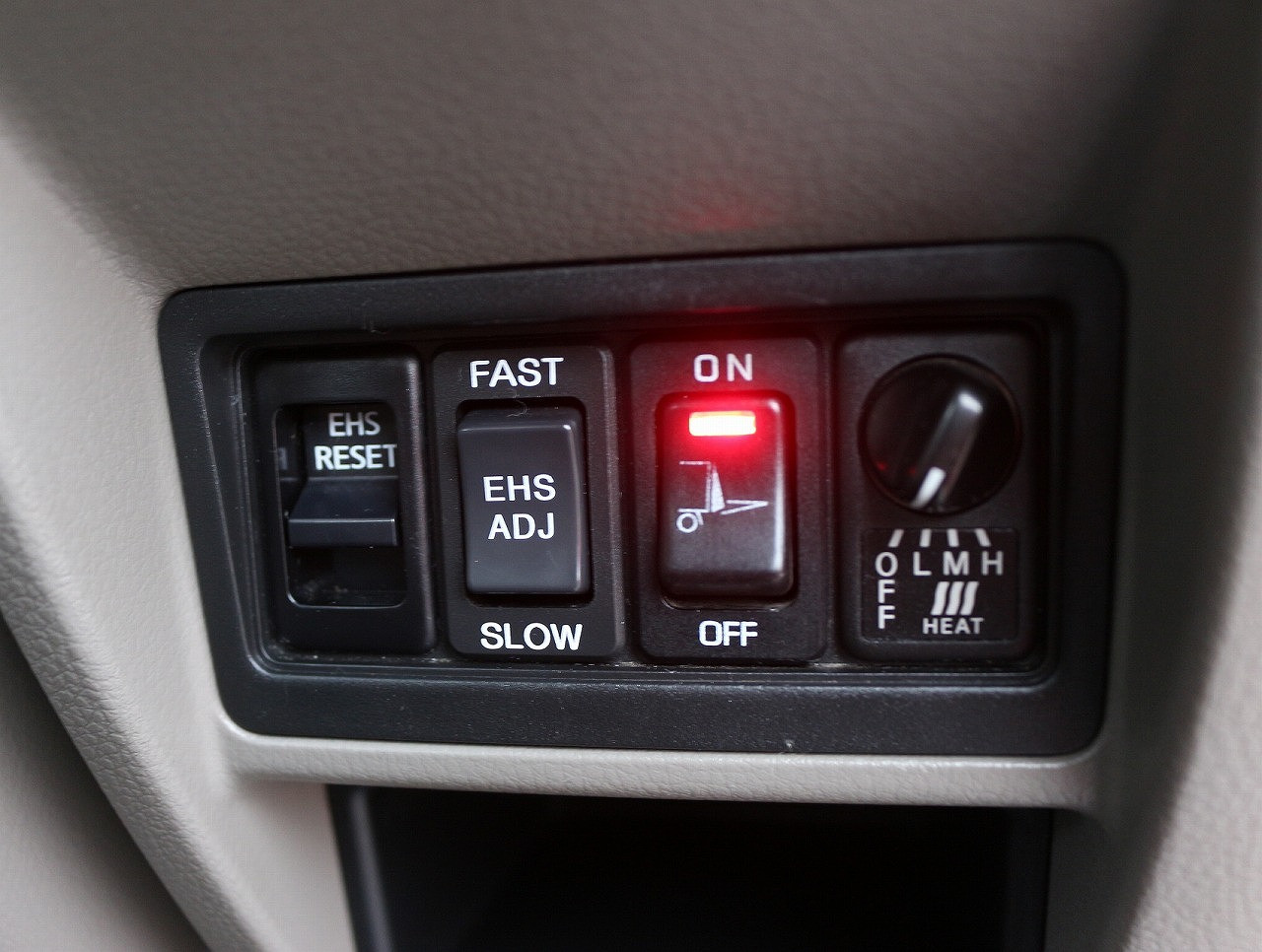 日産 アトラス SKG-TZ2F4(2WD)の写真46