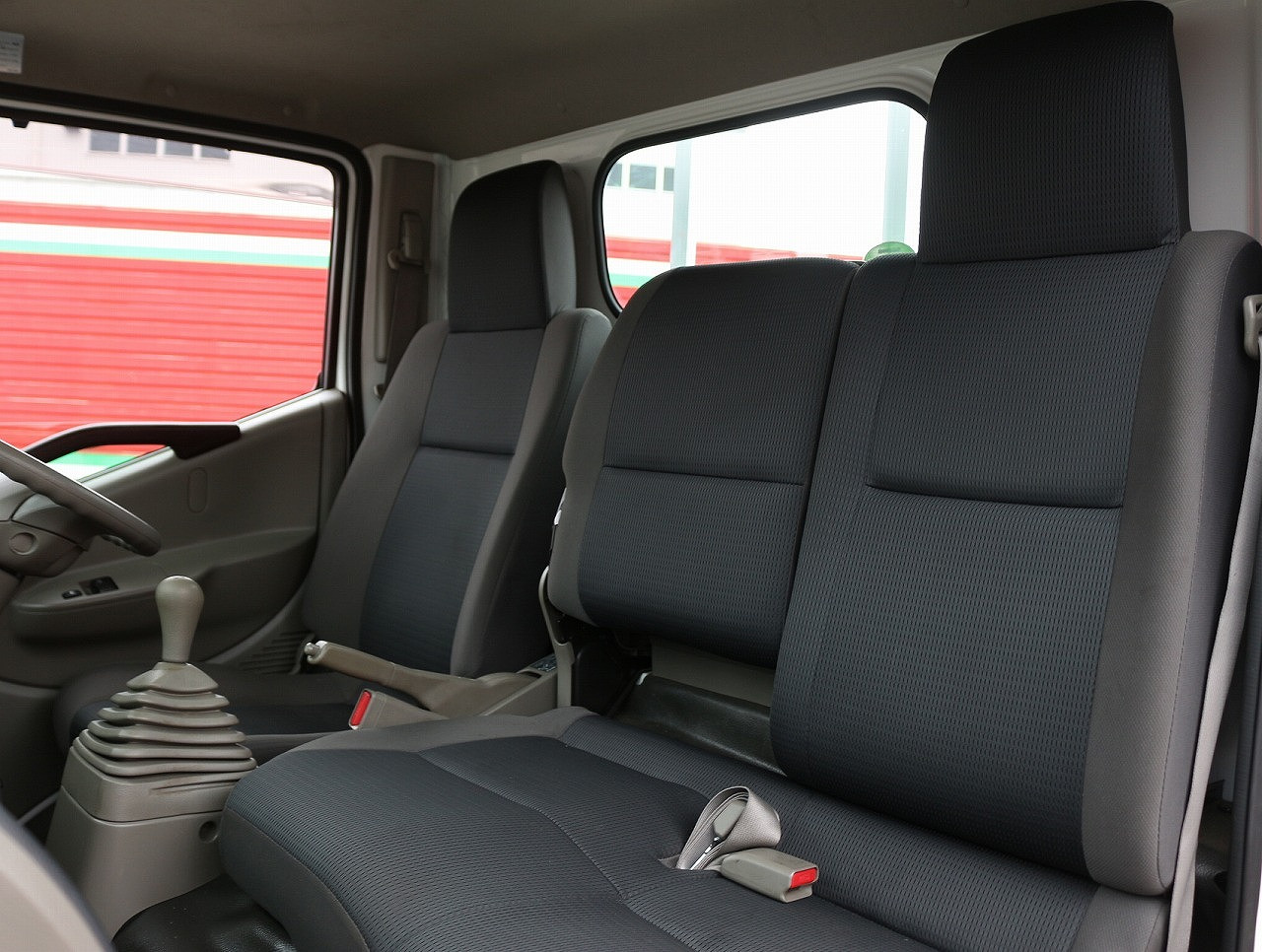 日産 アトラス SKG-TZ2F4(2WD)の写真50