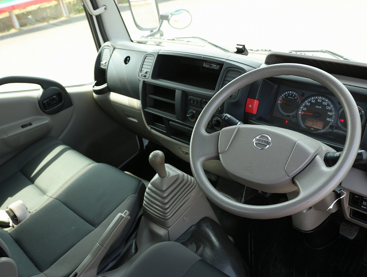 日産 アトラス CBF-SQ1F24(2WD)の写真27