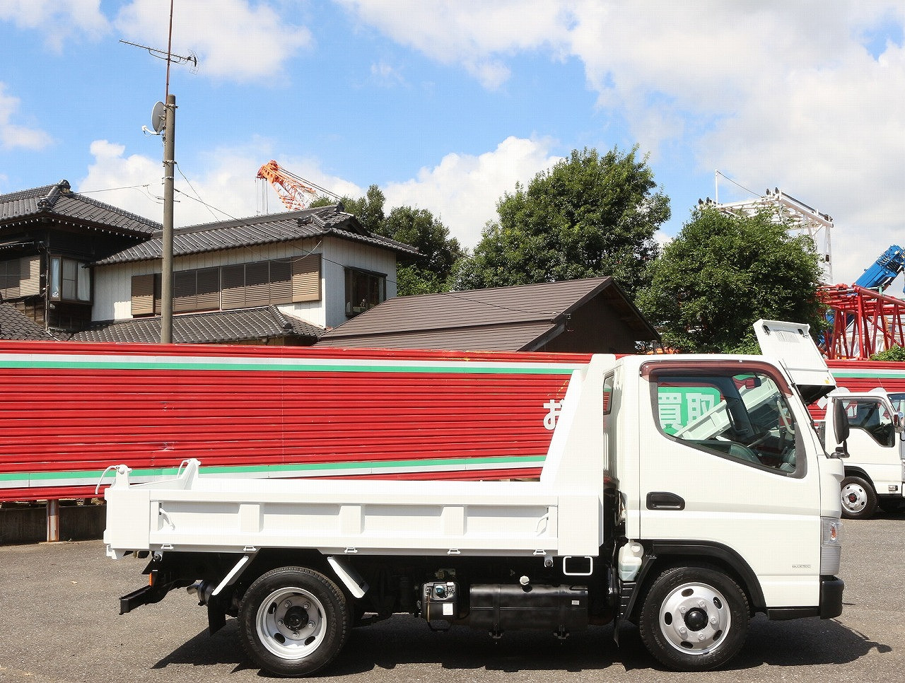 三菱 キャンター TKG-FBA30(2WD)の写真5