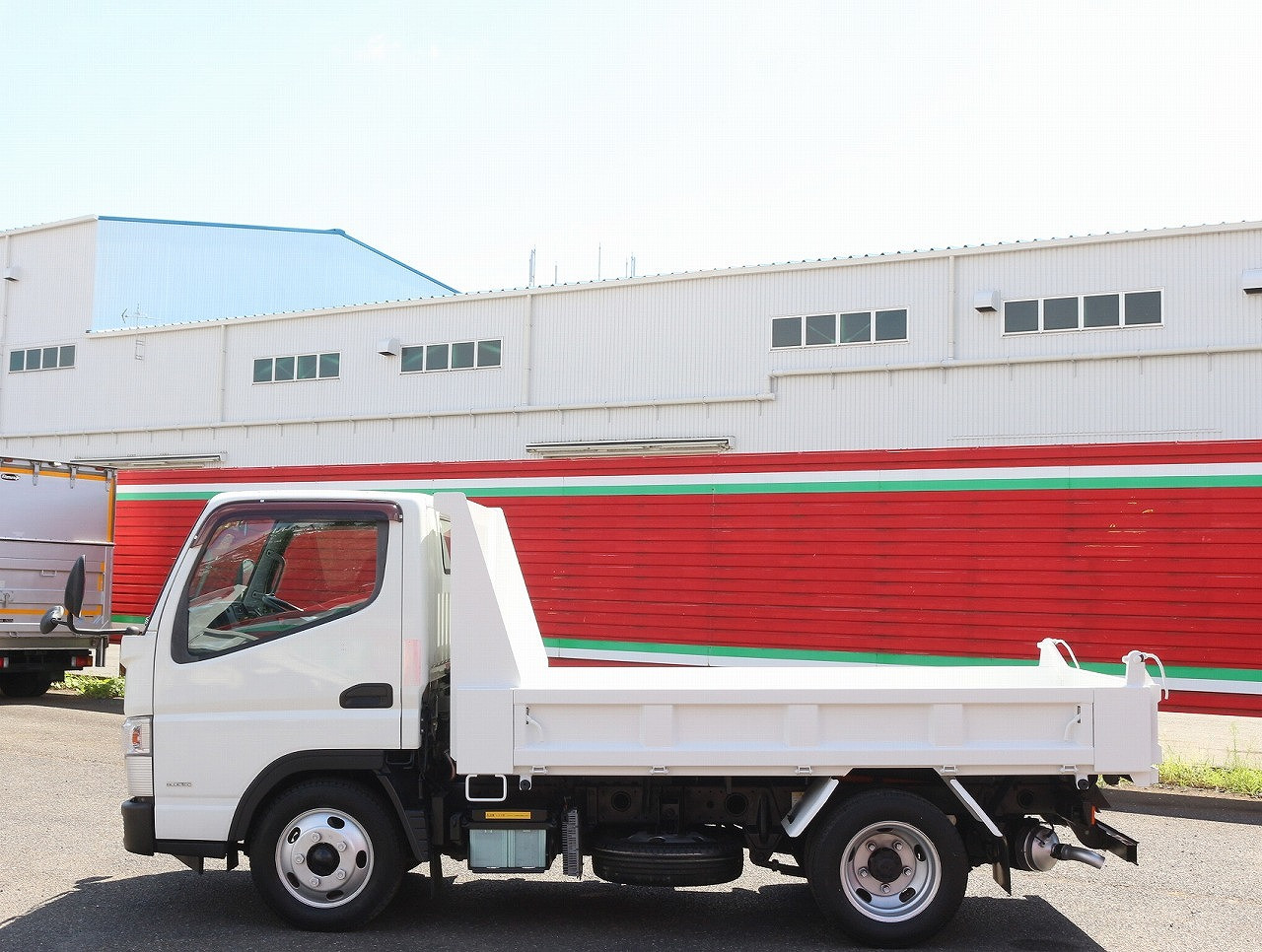 三菱 キャンター TKG-FBA30(2WD)の写真9