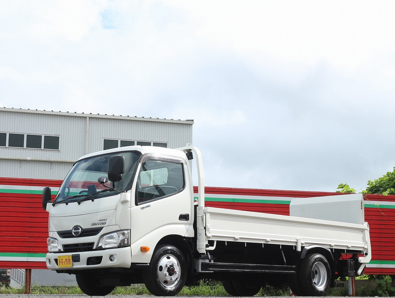 日野 デュトロ TKG-XZU695M(4WD)｜中古トラックなら【トラック市】