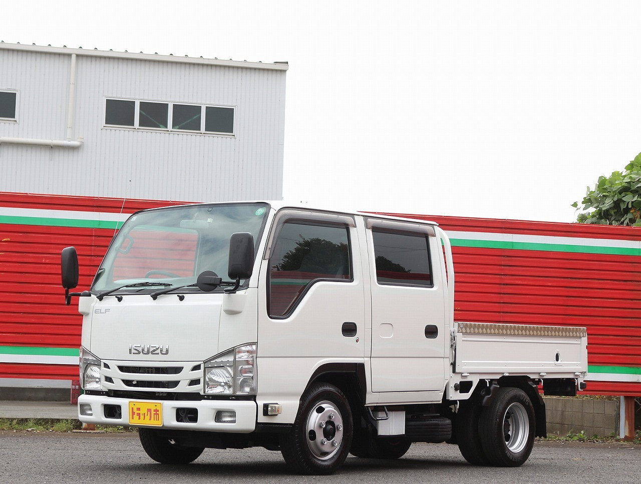 いすゞ エルフ TRG-NJR85A(2WD)の写真1