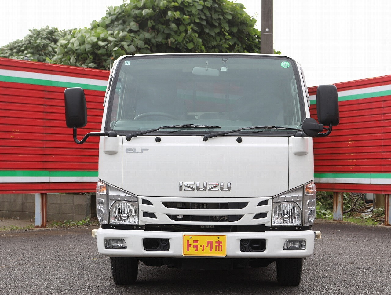 いすゞ エルフ TRG-NJR85A(2WD)の写真2