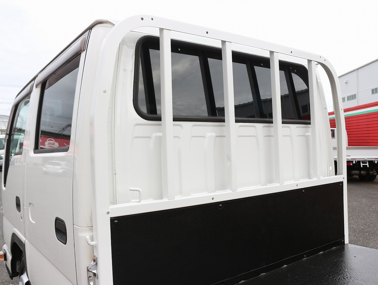 いすゞ エルフ TRG-NJR85A(2WD)の写真19