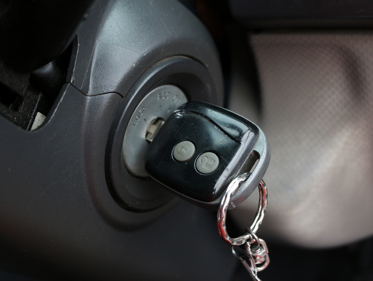 いすゞ エルフ TRG-NJR85A(2WD)の写真35