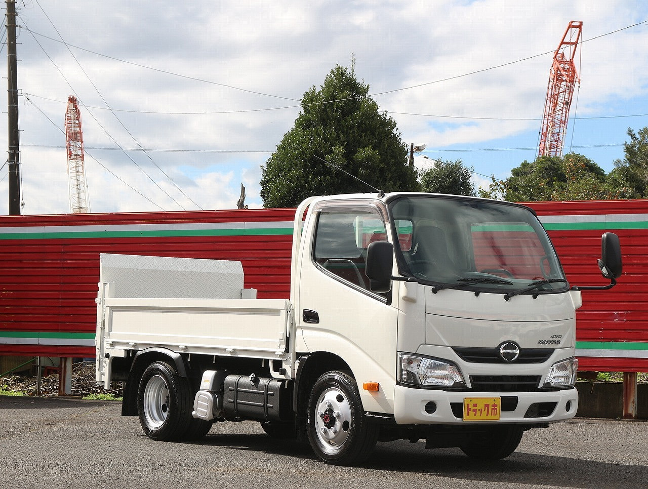 日野 デュトロ TKG-XZU675M(4WD)の写真3