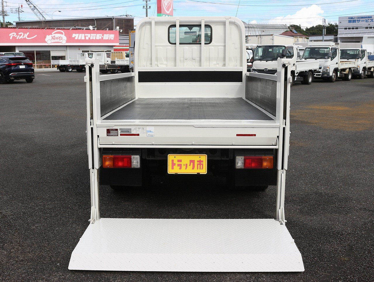 日野 デュトロ TKG-XZU675M(4WD)の写真15