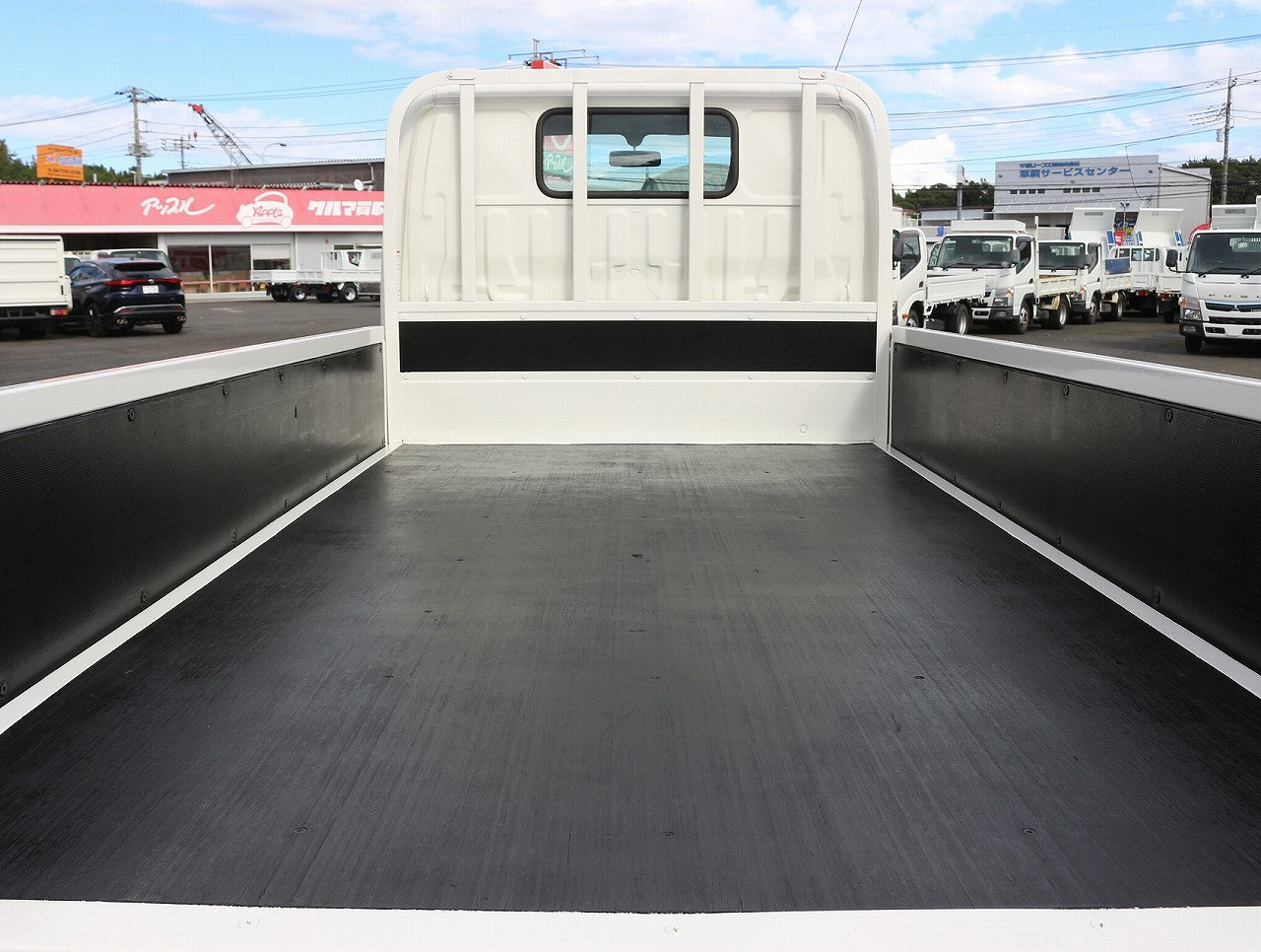 日野 デュトロ TKG-XZU675M(4WD)の写真16