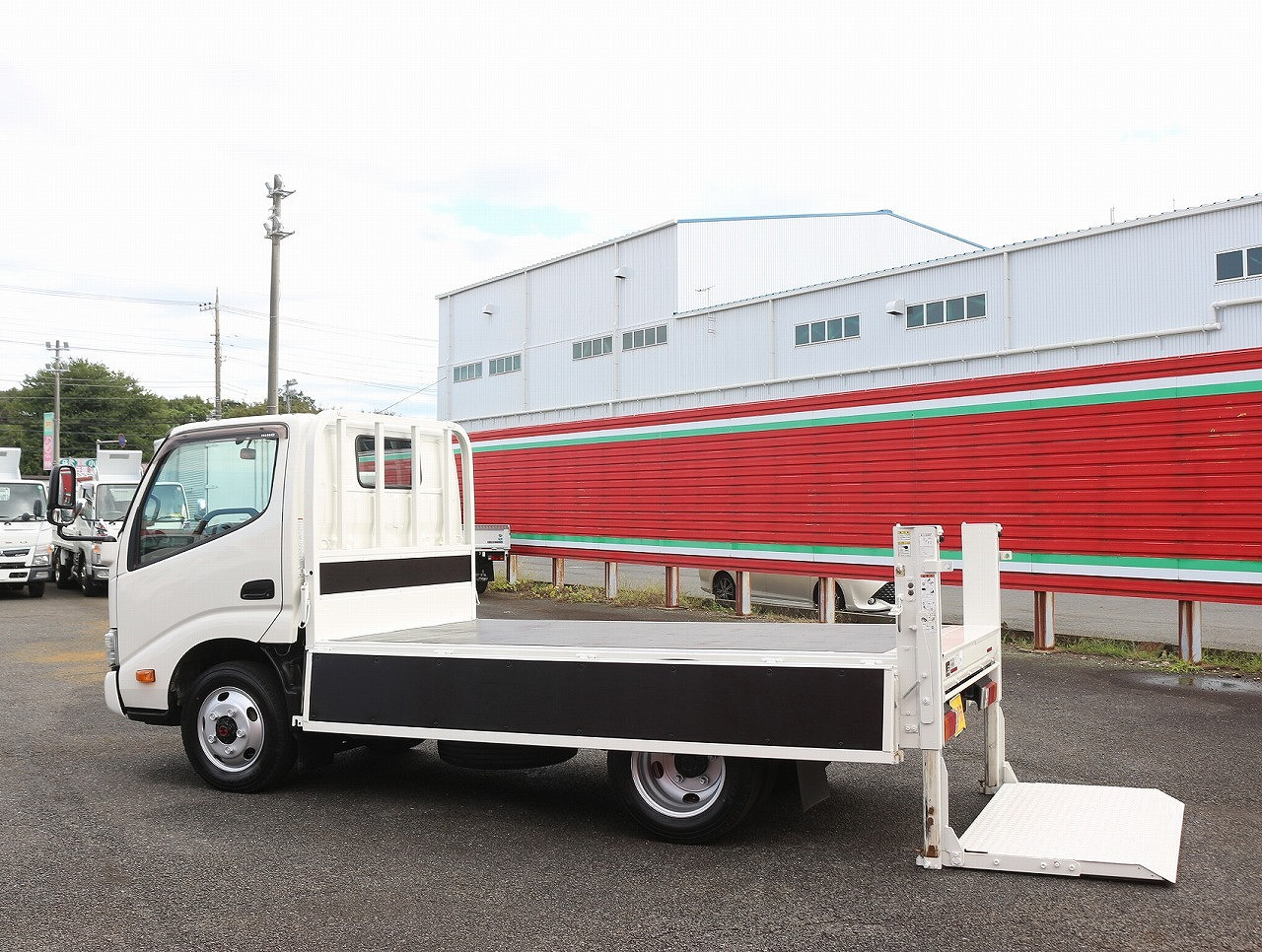 日野 デュトロ TKG-XZU675M(4WD)の写真25