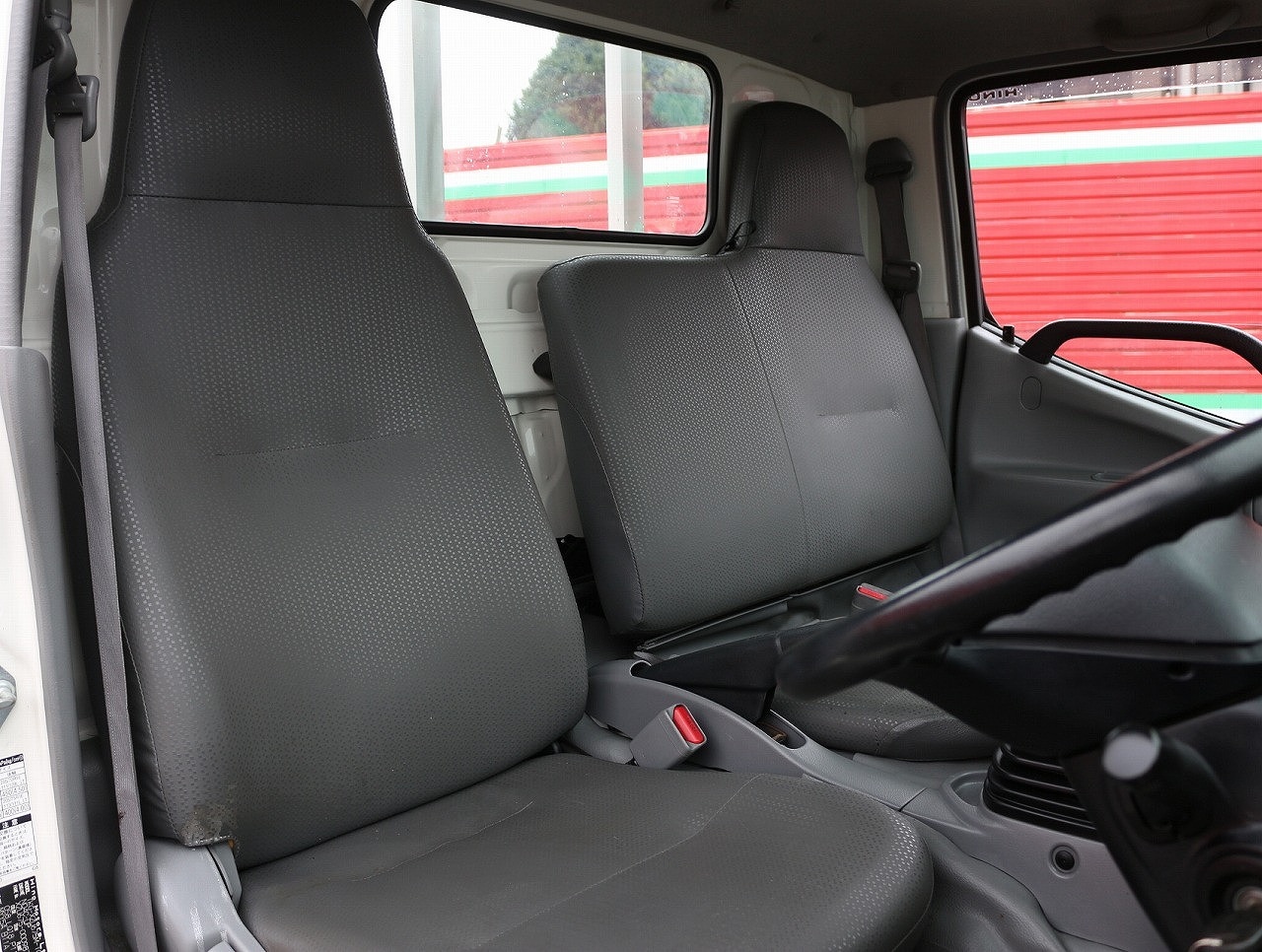 日野 デュトロ TKG-XZU675M(4WD)の写真38