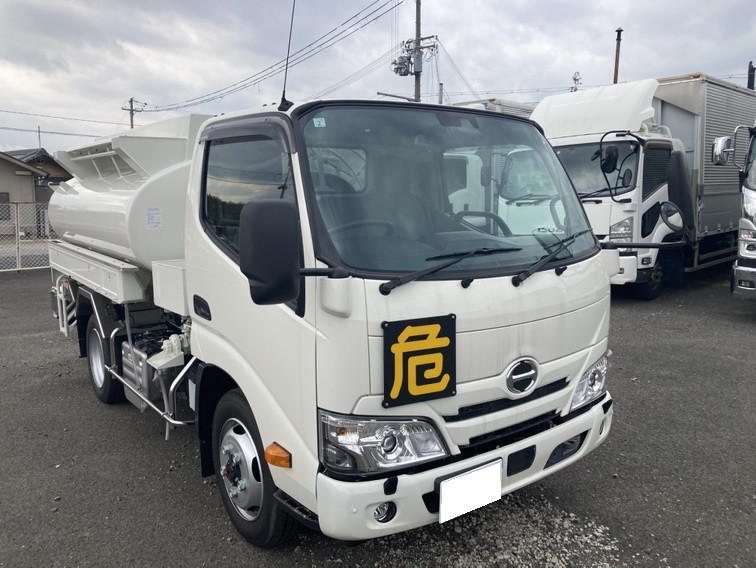 日野 デュトロ 2DG-XZU675M(4WD)｜中古トラックなら【トラック市】
