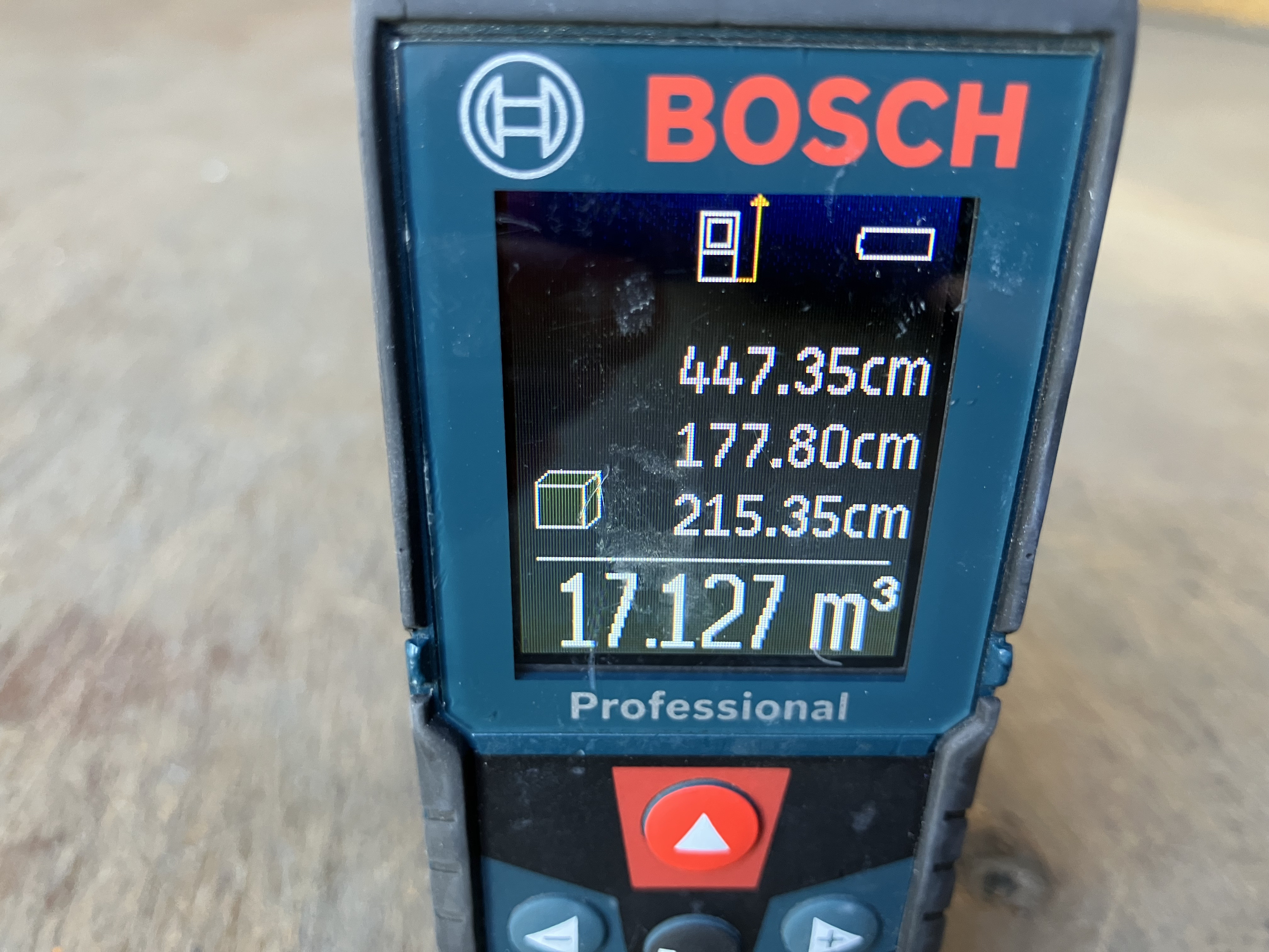 いすゞ エルフ TPG-NLR85AN(2WD)の写真24